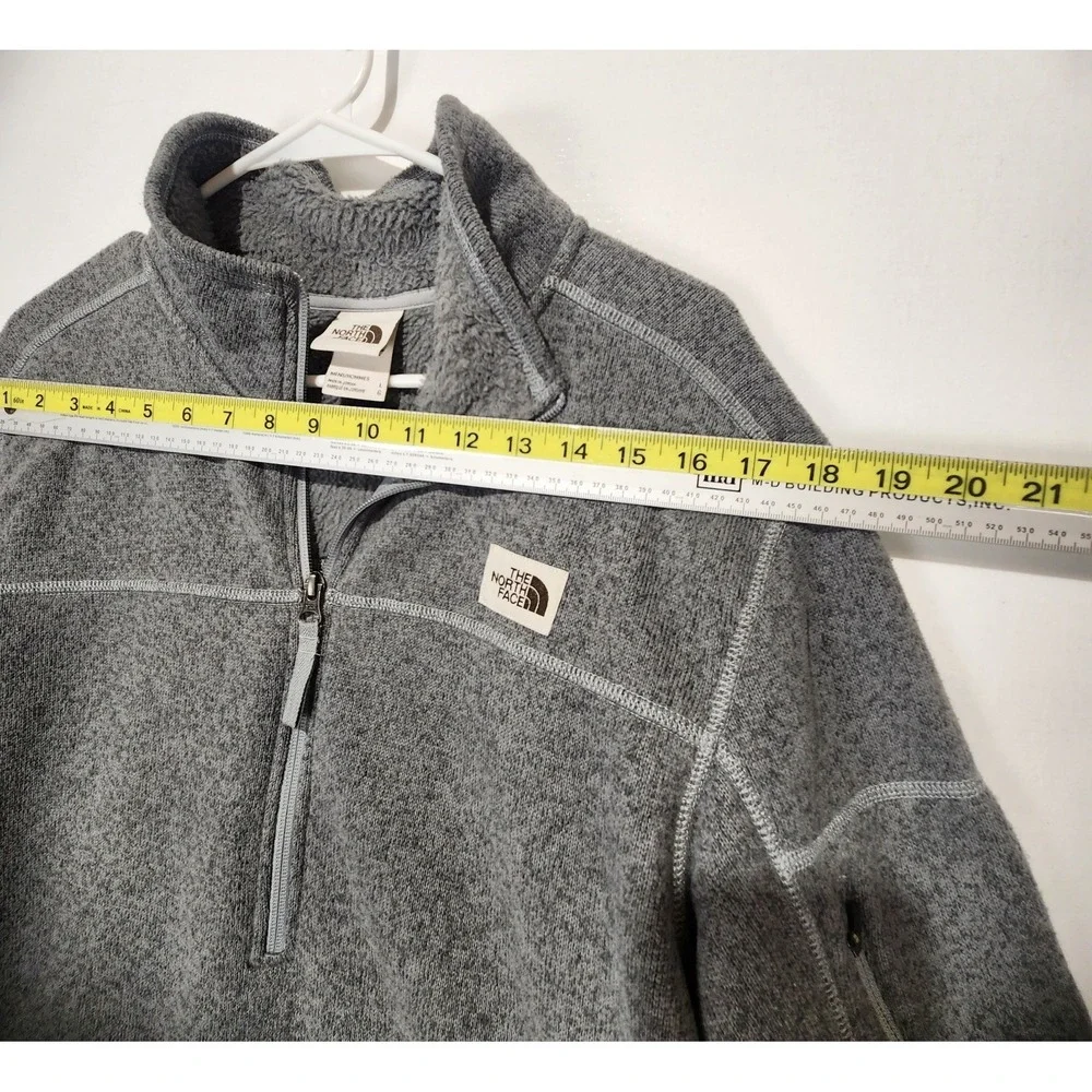 The North Face Men's Pullover Fleece Sweater 1/2‎ Zip Cozy Size L